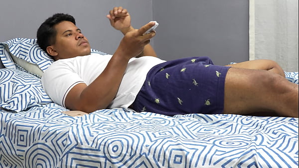 Nonton Stepsister Gives The Best Massage To Her Stepbrother's Cock. Part 1 thumbnail