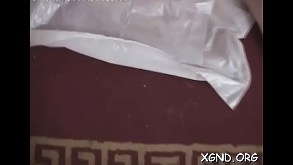 Naked floozy joana cannot wait to cum