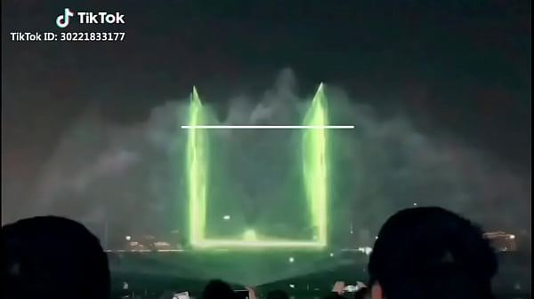 Show h&agrave;ng h&oacute;t h&agrave; nội