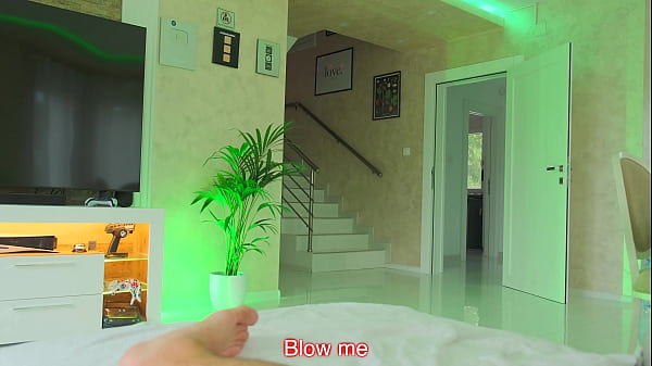 Nonton My Girlfriend Loves To Be Sub! She Swallowed Everything thumbnail