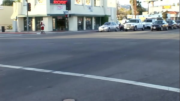 Nonton Big Tits Milf Alexis Silver Wears A Naughty Santa Outfit To Fuck A Guy thumbnail