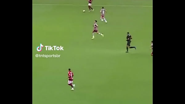 Nonton Porno No Maracan&atilde; thumbnail