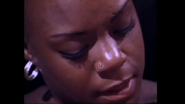 Play MP4 - Fine groupsex interracial party with dark skinned chicks in the pub