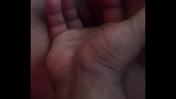 Play MP4 - My girlfriend best friend