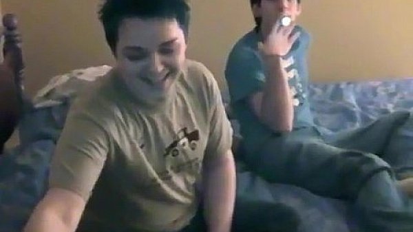 Photo chubby gay amateur Trace has the camera in forearm as Kyle, 