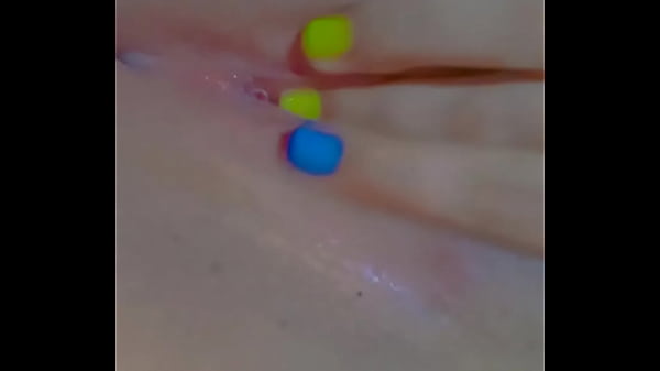 Amiga me manda video de su vagina rosada