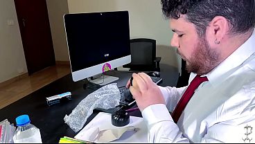 Pr&eacute;via - O Estagi&aacute;rio Profano (Epis&oacute;dio 1&2) 