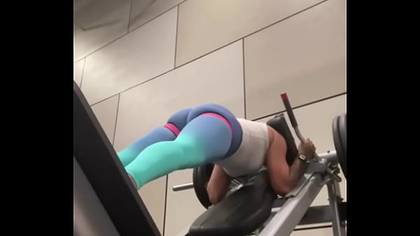 Juicy booty black bitch 