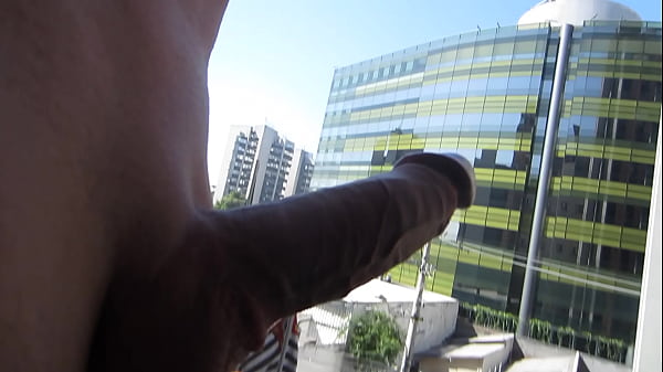 Play MP4 - Show my dick in Sao Paulo&comma; Brasil - exhibitionist
