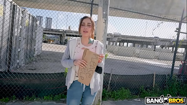 Play MP4 - Homeless Girl Pussy