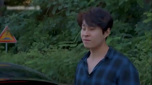 Play MP4 - Bạn g&aacute;i mới quen