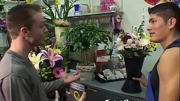 Two handsome guys take it deep anally 