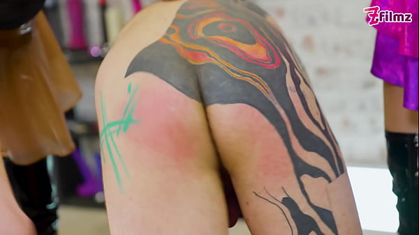 Nonton Double Domination First Time Slave's Boot Licking And Spanking Punishment thumbnail