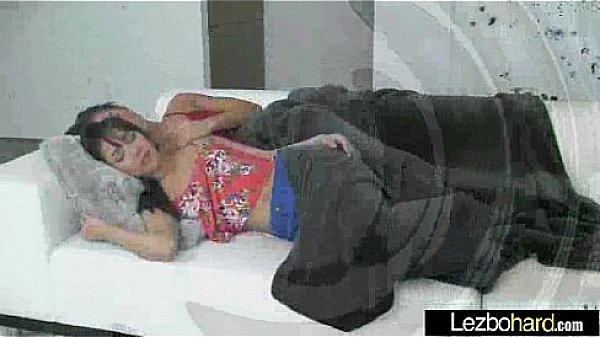 (Jenna Sativa & Val Midwest) Teen Lesbians Play In Hot Act movie-17 