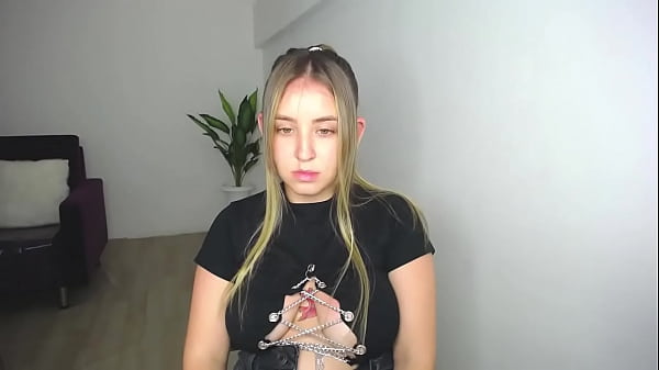 Sample of hypnotic session with amilia