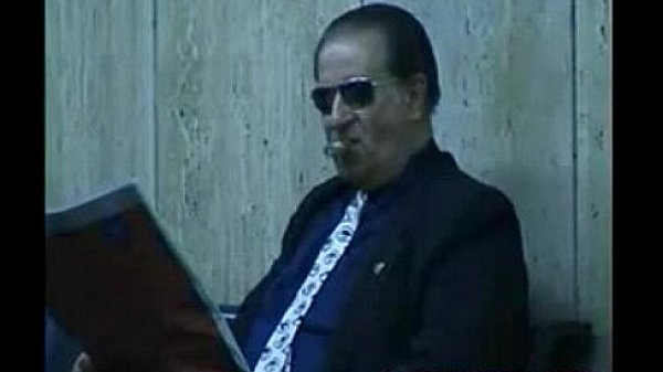 001 Ultimo Metro - chick stripping at train station pt2 