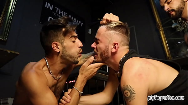 HARDCORE GANGBANG IN CRUISING BAR FEATURING YAH JIL, DAVID LUCA, PELUDA AND IKER CROWN 