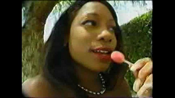 Ebony_slut gets fuckedby two_cocks