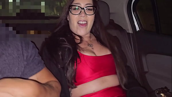Nonton Topcast - Barbara Fartura, Muito Gostosa, Saindo Da Pra&ccedil;a Para Dar No Carro Um Monte De Motoboy Olhando. thumbnail