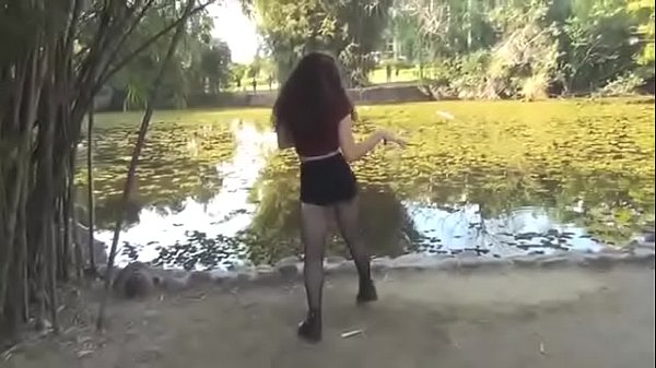 ANITTAPARADINHA coreografia por MAJORIS Lou danc