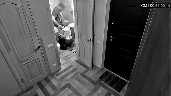 HIDDEN CAMERA - Guy Caught Wife Cheating During_Blowjob