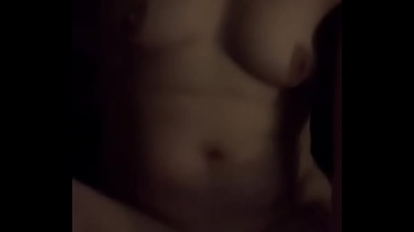 Nonton Vibrator Pay thumbnail