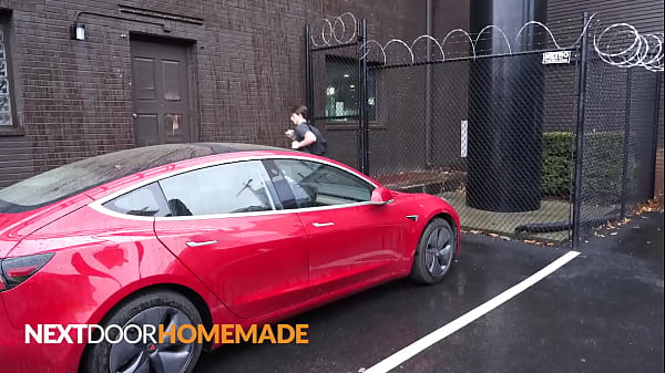 Play MP4 - Jax Thirio Barebacks Hot Wrestler - NextDoorHomemade