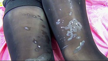 WIFE'_S ALLOWED TO MAKE A HUGE LOAD ON LEGS IN PANTYHOSE - XSANYANY