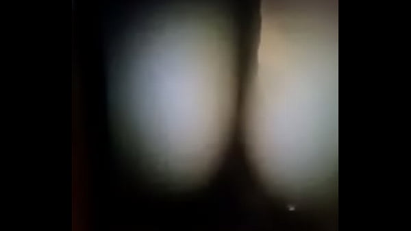 D&aacute_ndole por atras