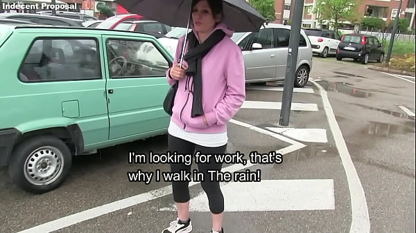 Play MP4 - Esclusivo - Per 2000&euro; MILF italiana tradisce il marito con uno sconosciuto - English subtitles