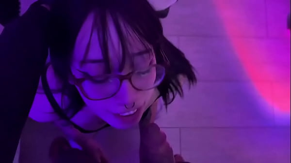 Play MP4 - Amberzinha Deepthroat