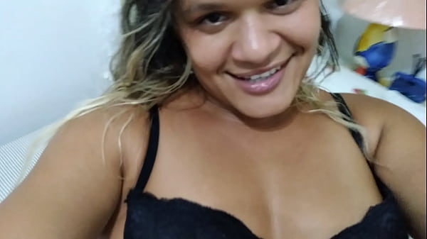 Lockdowno unicode bom_que tem_para fazer é chamada devideo com a Paty Bumbum10 minutos 30 reais 20_minutos_50 reaisAceita_pix no Brasil e_paypal no exterior 55 13997734140