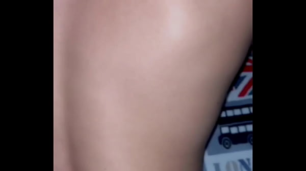 Play MP4 - Mi novio no estaba y me escap&eacute; con un cabron a qu&eacute; me rellenara la dona de esperma