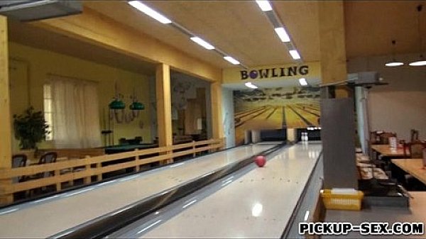 Amateur Blanche flashes her big tits and fucked for money 