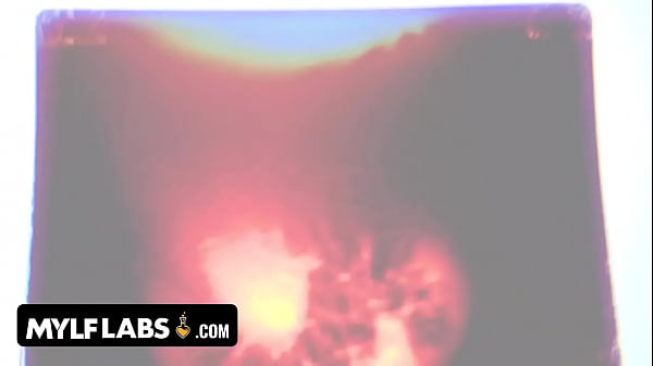 Play MP4 - Sexy Milf Nurse Is Looking To Help Nick Stroke His Cock