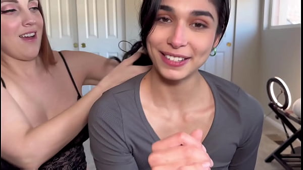 Play MP4 - Big Tits Milf Nickey Huntsman & Hot Latina Reina Rae Eat Ass & Deepthroat Daddy&rsquo;s Dick