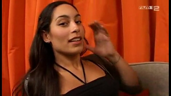 Play MP4 - Latina and Indian so sexy&period; Who are they need help identify 2 girls&period;