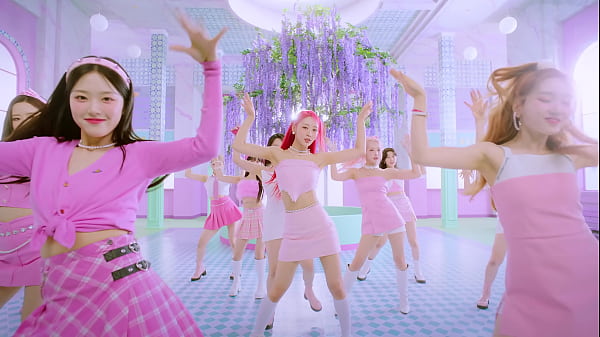 Flip that official mv loona 