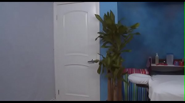 Nonton Girl With Nice Butt Gives Massage thumbnail