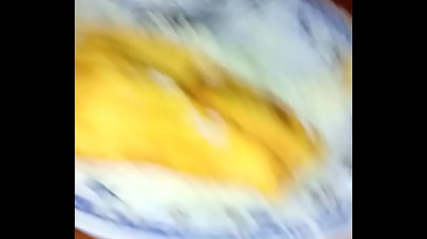 Nonton Video Porno De La Chiri Comiendo 3 Pl&aacute;tanos thumbnail