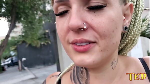 Play MP4 - Saiu da balada e fizeram xixi na rua todas loucas - Casal Dna - Fernanda Chocolatte - Mirella Mansur - Ma Santos