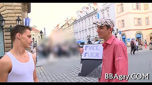 Trashy and explicit homo sex 