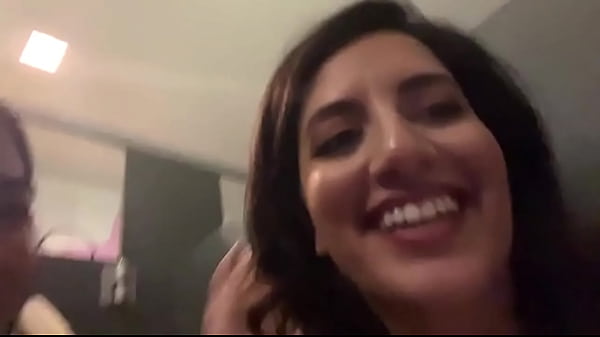 Nonton Throwback To The 2nd Time Thesaraharabic Pulled Me Into The Bathroom For Girl Time thumbnail