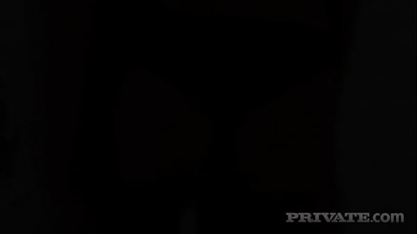 Nonton Lina Montana, First Time thumbnail