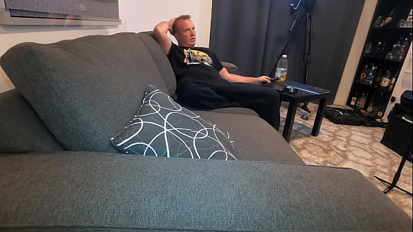 Nonton Scarlett Johnson Needs Cock After Work thumbnail