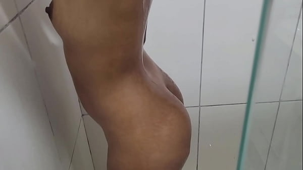 Play MP4 - Comi a Vizinha no Banheiro Dela e Depois Fomos Pra minha Casa