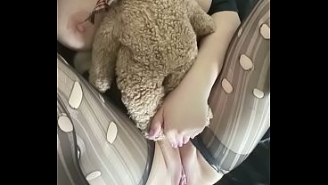 Asmr Moaning Of 18 Years Old Saudi Amateur Arabian Snowwhite Masturbates For You When She Home Alone & Feel Horny thumbnail