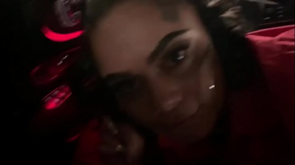 Genevieve Sinn Sucks Sevyan Hardens In_Benz