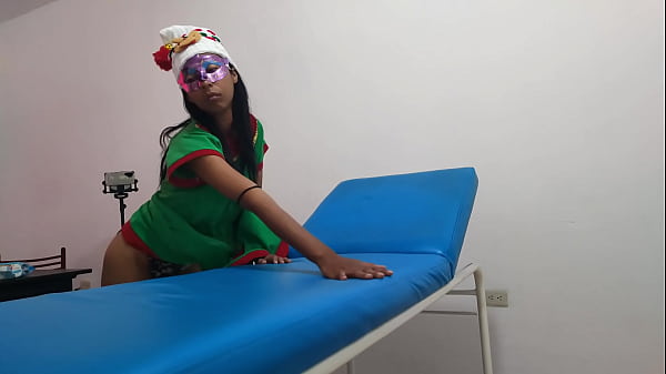 Play MP4 - I'm in the massage parlor dressed as a goblin woman while I wait for my boyfriend to have sex&period;