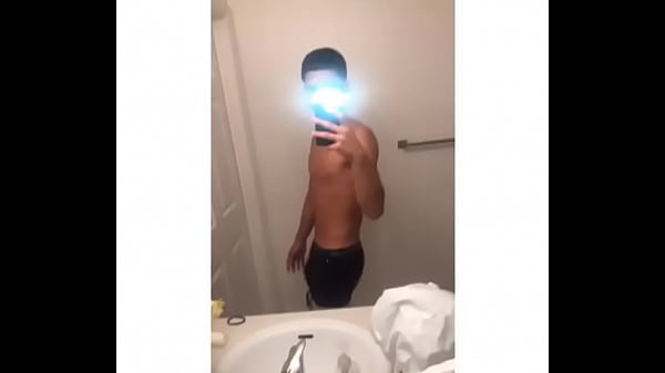 Nonton Wobble thumbnail